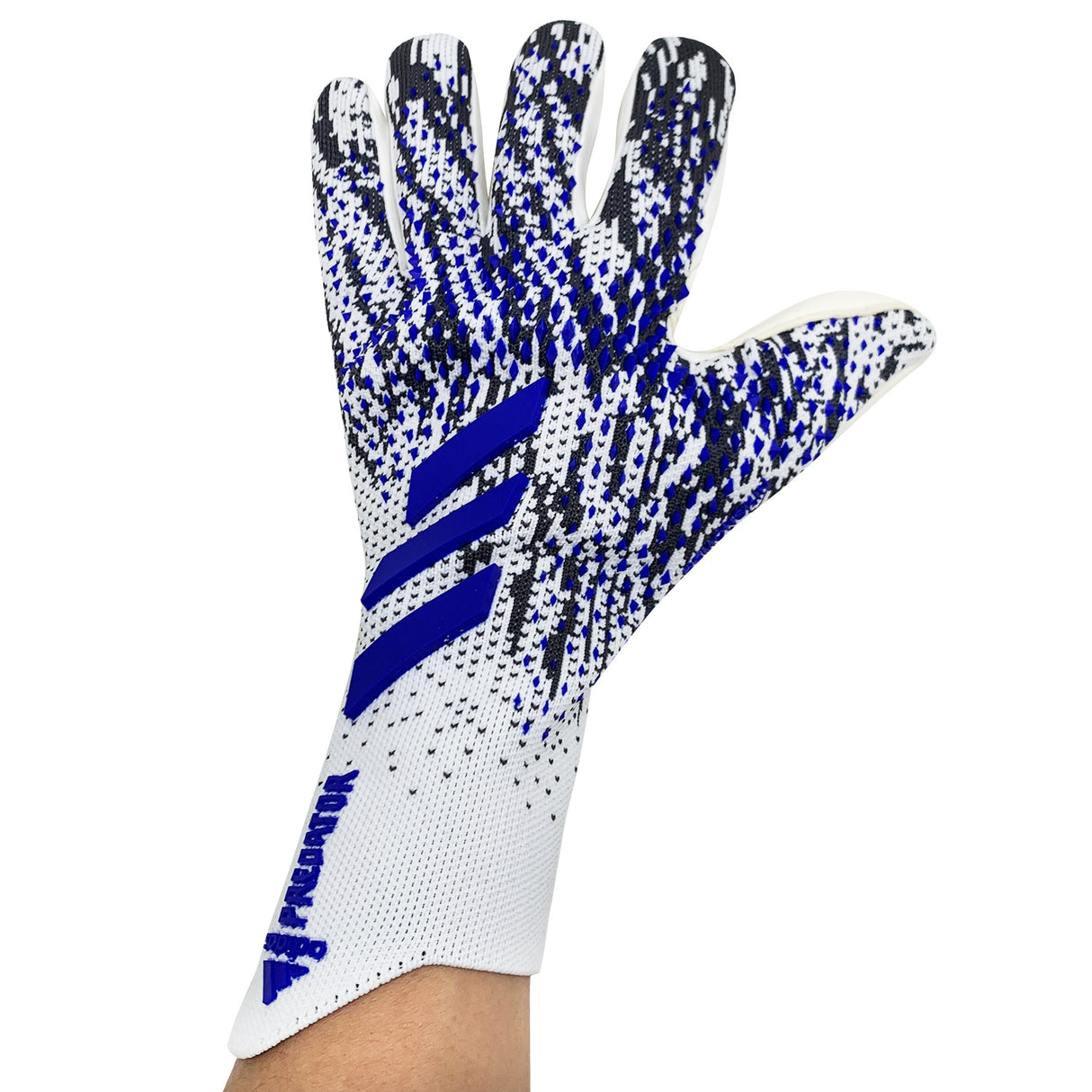 Predator Soccer Gloves