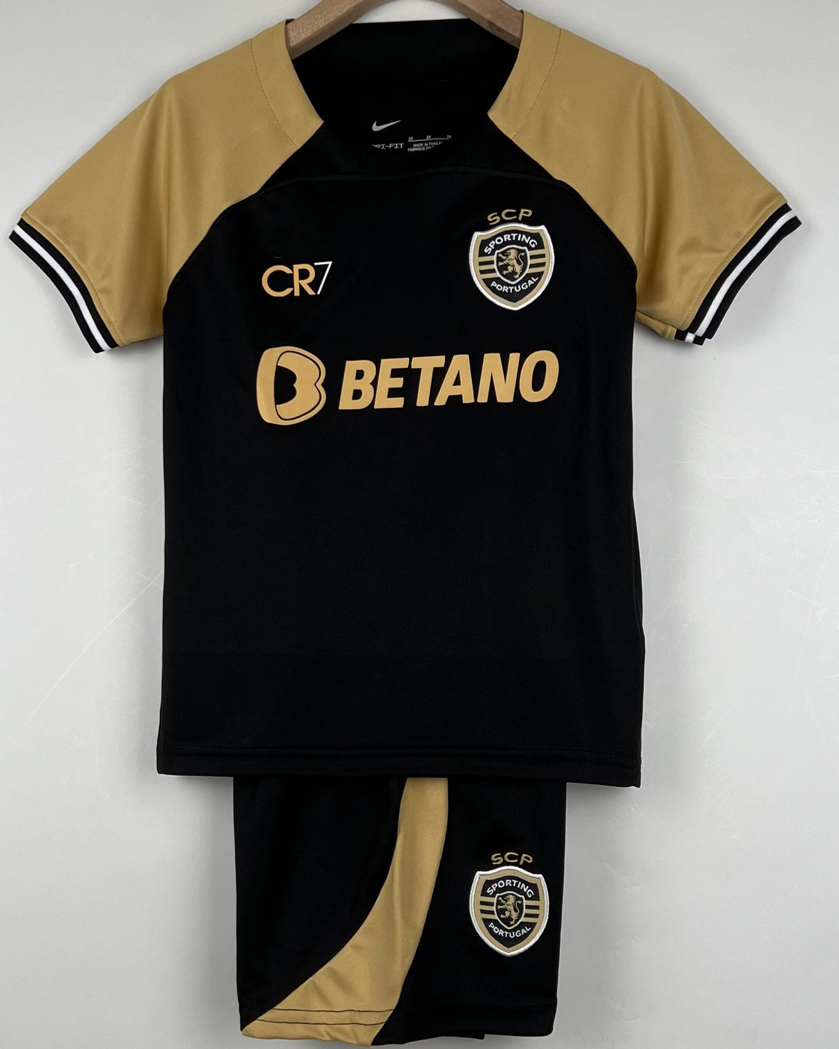 SPORTING LISSABON Kinder-Trikot-Set
