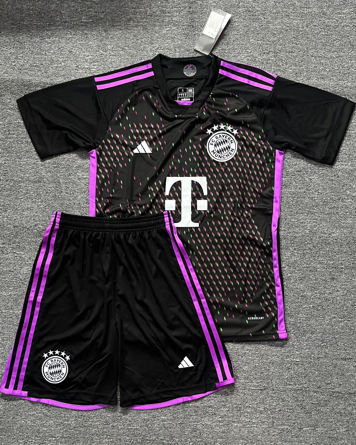 BAYERN MÜNCHEN Erwachsenen-Set