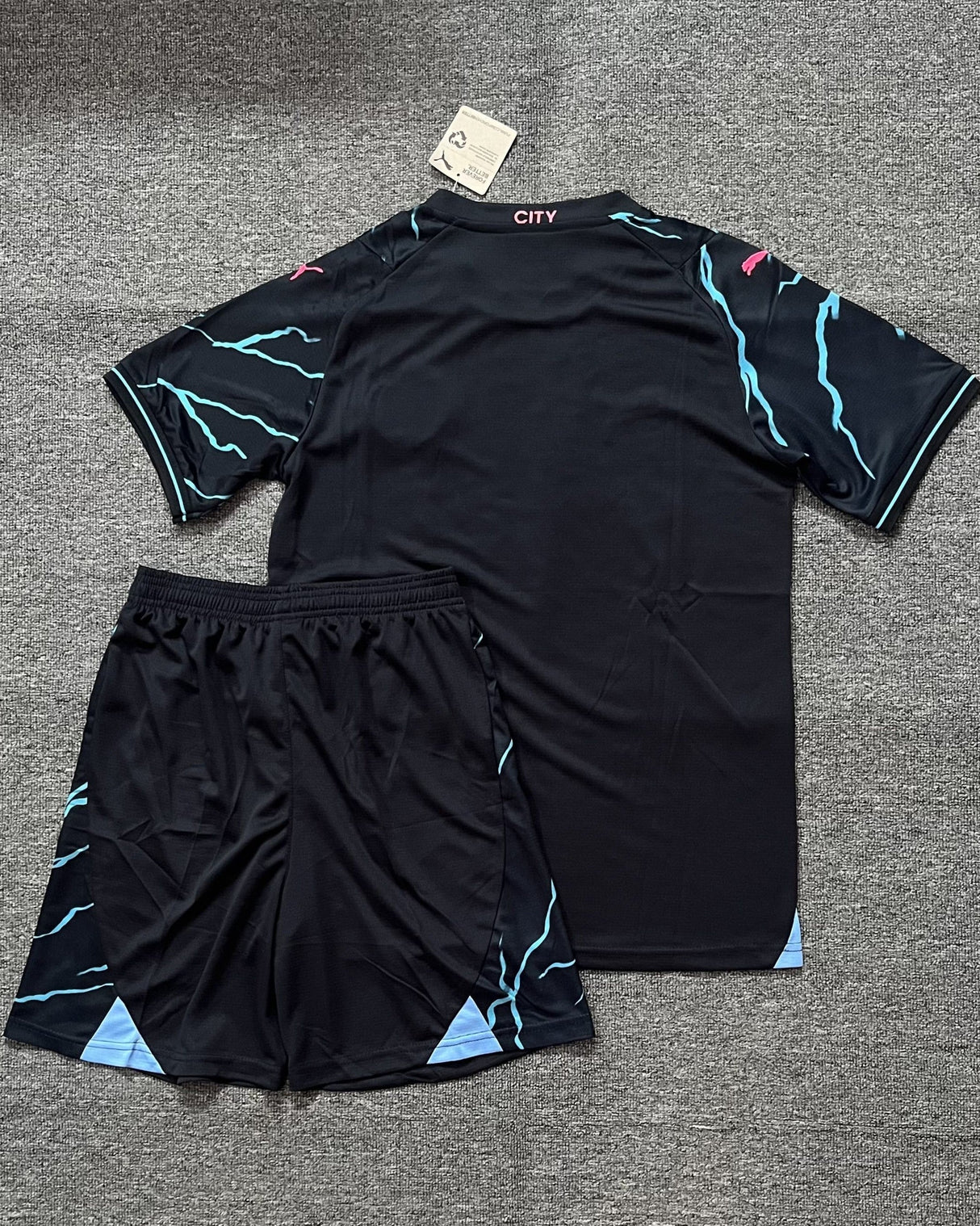 MANCHESTER CITY Erwachsenen-Trikot-Set
