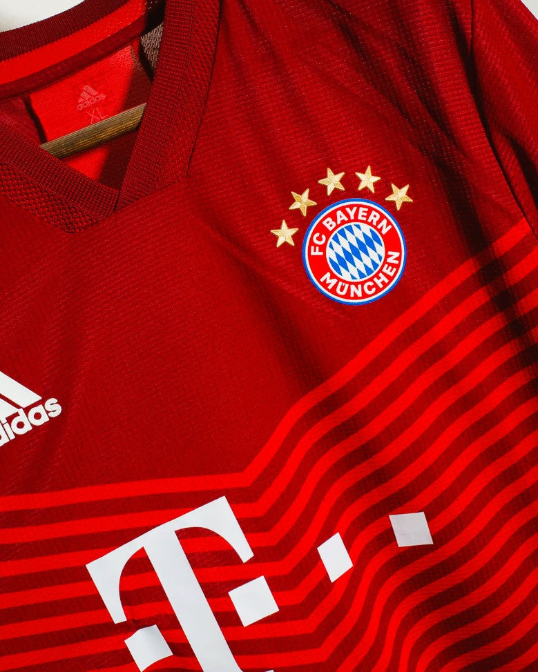LEWANDOWSKI ROBERT 2021-22 (FCB)