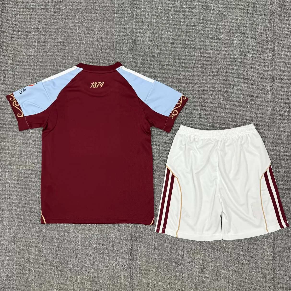 ASTON VILLA 25/26 HOME KIDS KIT