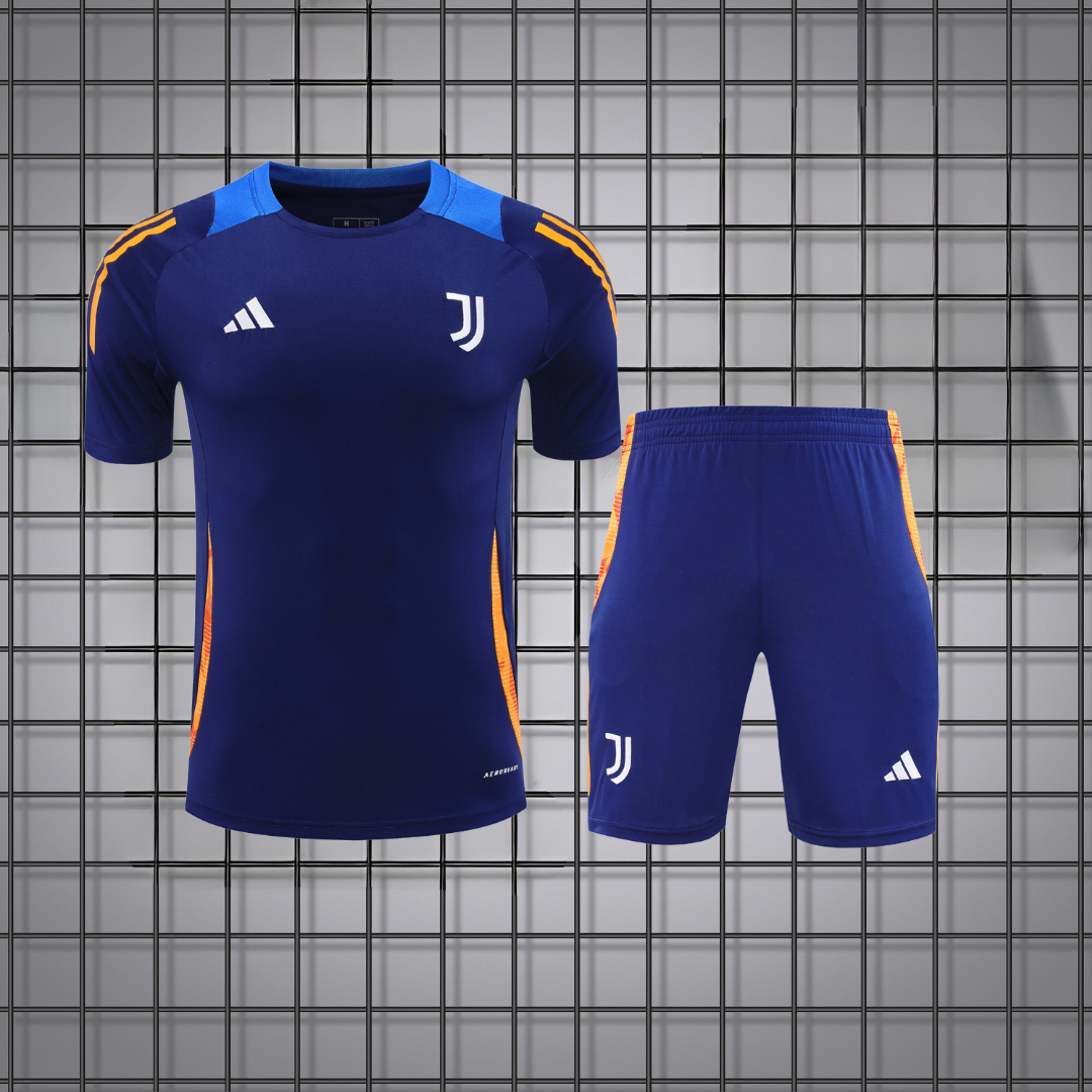 COMPLETO MAGLIA+PANTALONCINI JUVENTUS