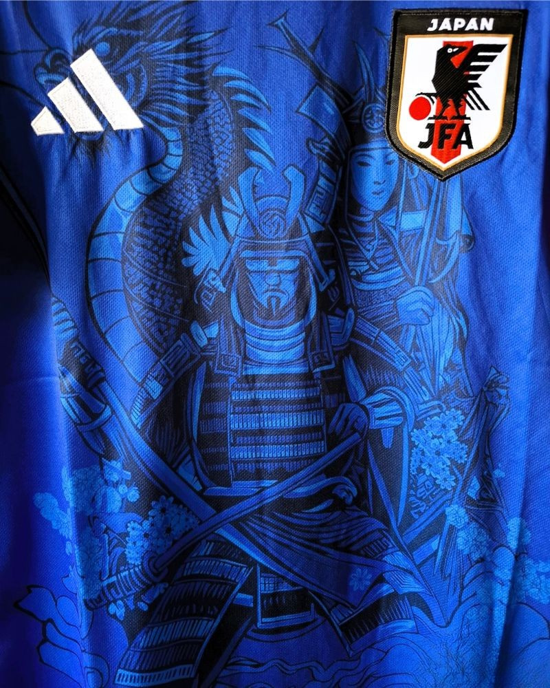 JAPANISCHE KULTUR 2024-25 (Blauer Drachen-Samurai)