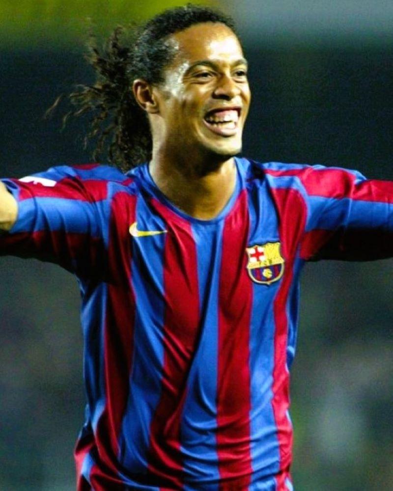 RONALDINHO 2005-06 (Balken)