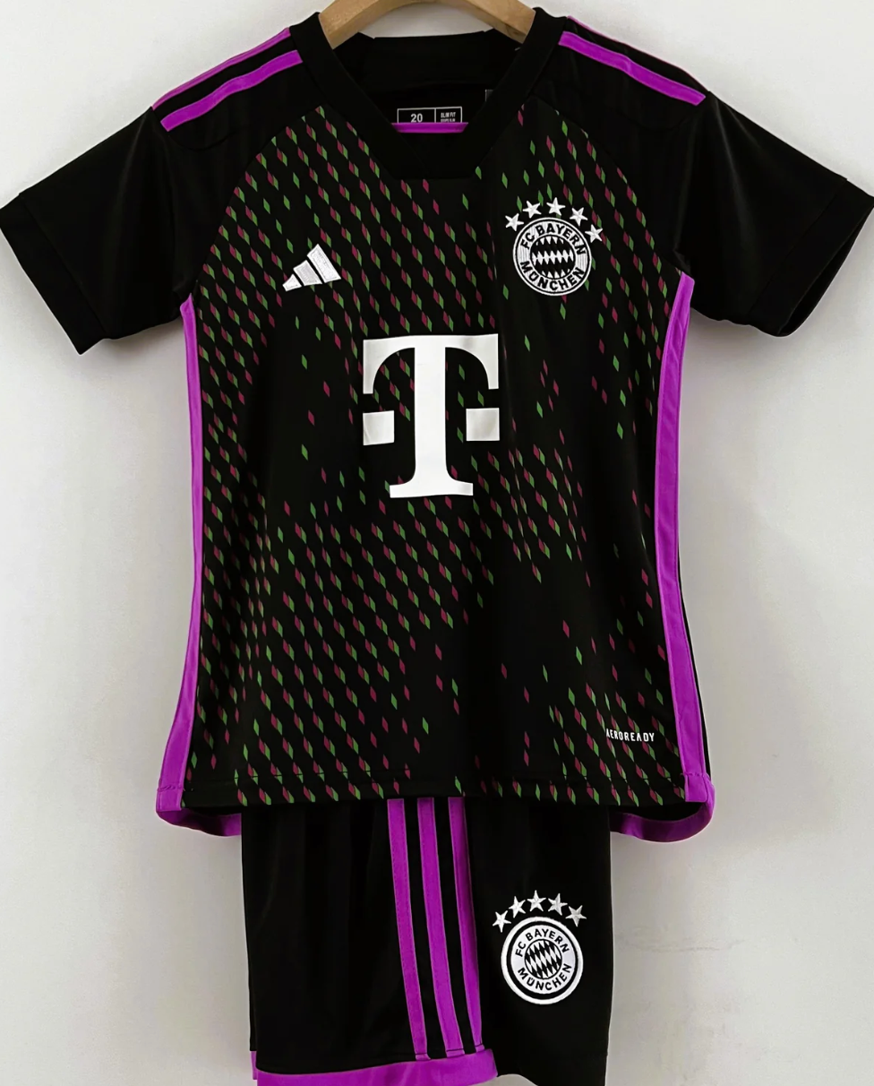 BAYERN MÜNCHEN Kinder-Kit
