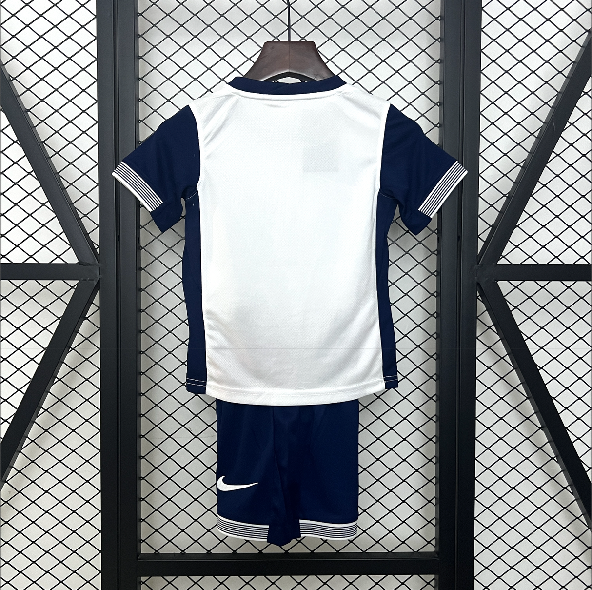TOTTENHAM Kinder-Kit