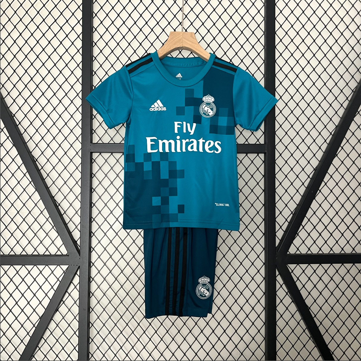 REAL MADRID Kinder Trikot-Set