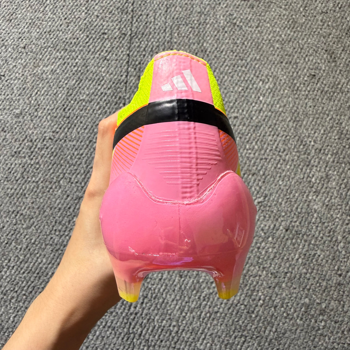 ADIDAS F50 HYPERFAST ELITE LACELESS