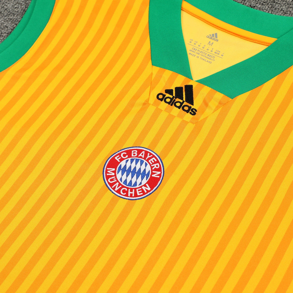 TANK TOP + SHORTS FC BAYERN MÜNCHEN