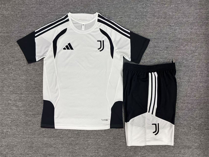 Kit enfant JUVENTUS