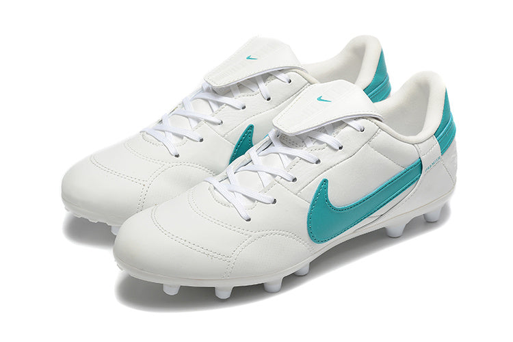 Nike premier III
