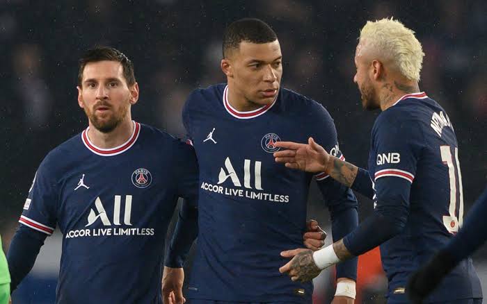 Ligue 1 retro jerseys