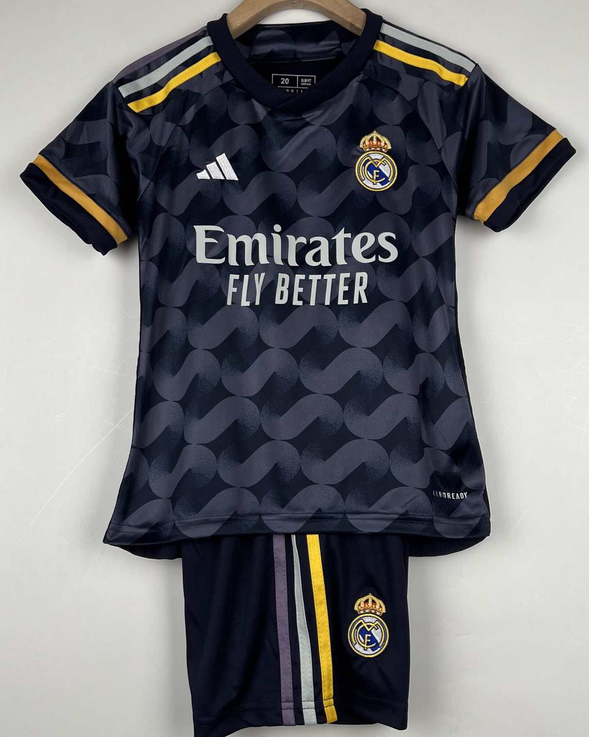 REAL MADRID Kinder Trikot-Set