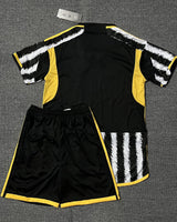 JUVENTUS Adult Kit