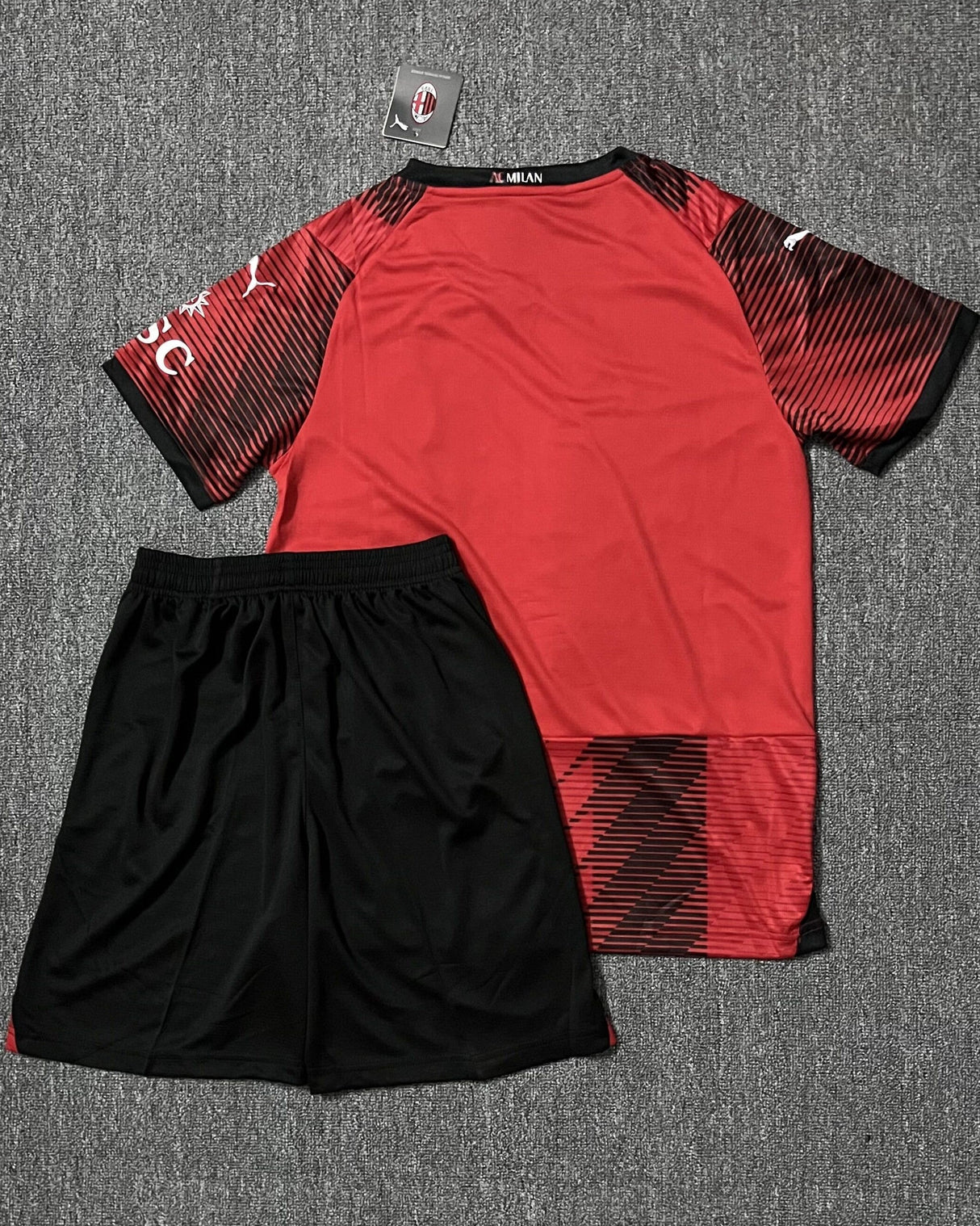 Kit Adulto MILAN