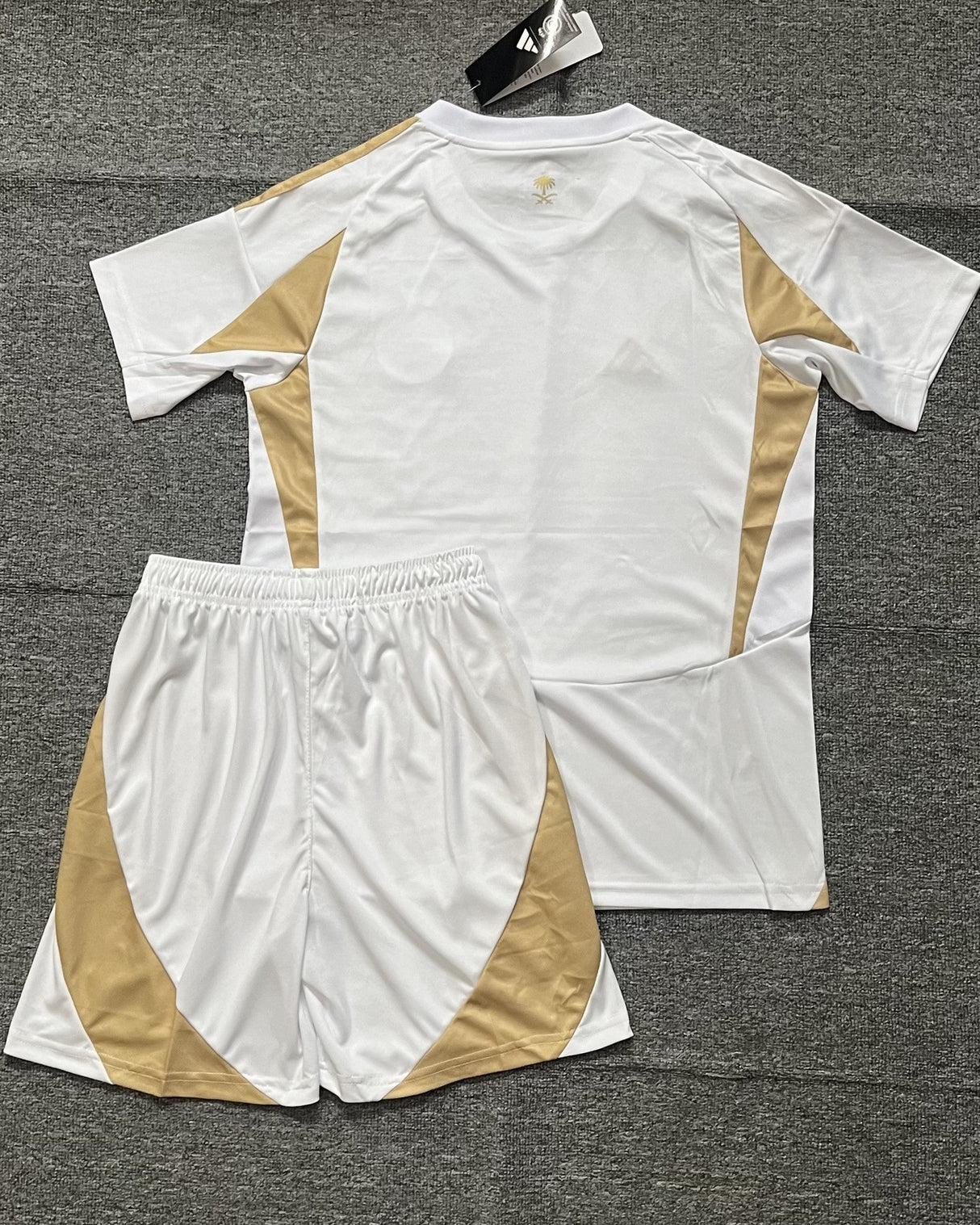 Kit Adulto AL NASSR