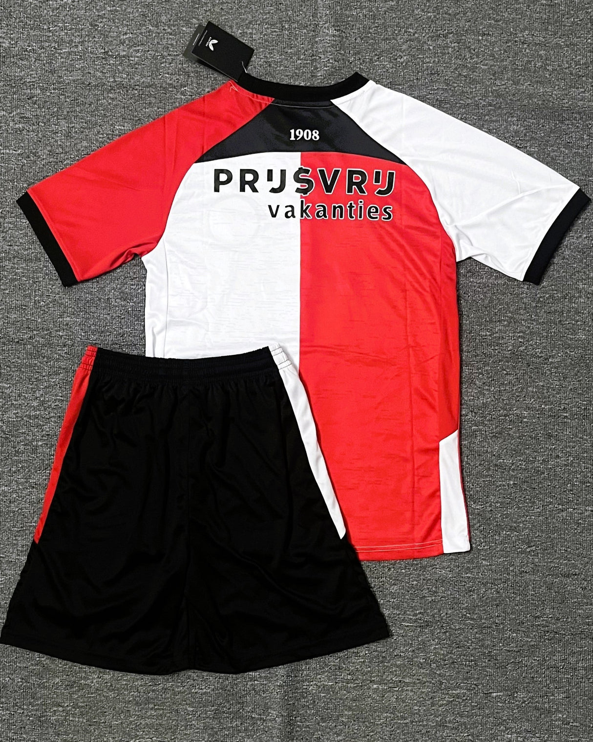 Kit adulto FEYENOORD
