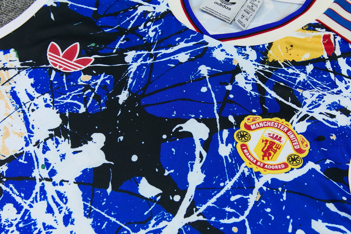 TANK TOP + SHORTS Manchester United