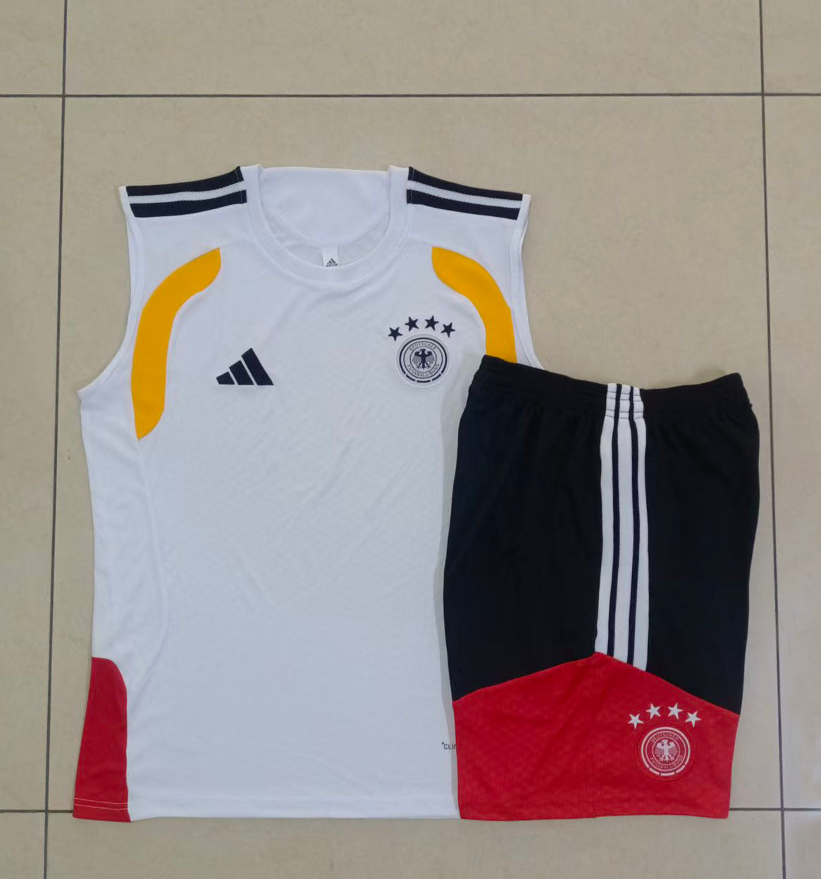 TANK TOP + SHORTS GERMANIA
