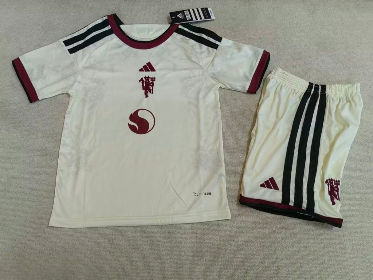 MANCHESTER UNITED KIT KIDS 2026/27 THIRD JERSEY