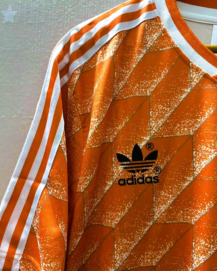 VAN BASTEN MARCO 1988-89 (Hallo)