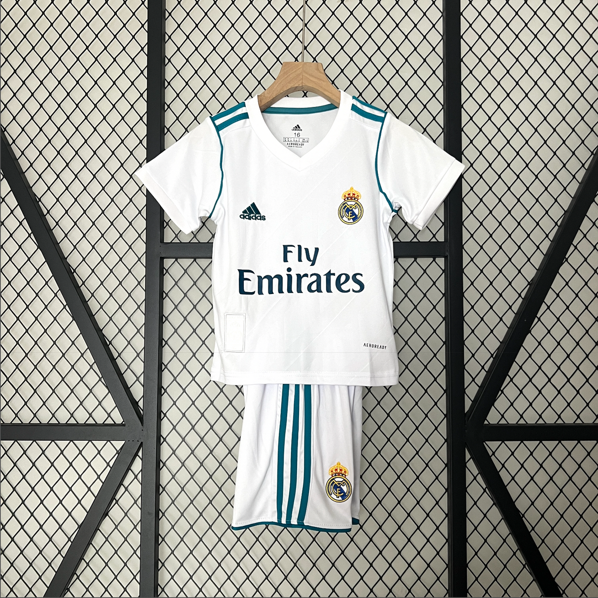 REAL MADRID Kinder Trikot-Set