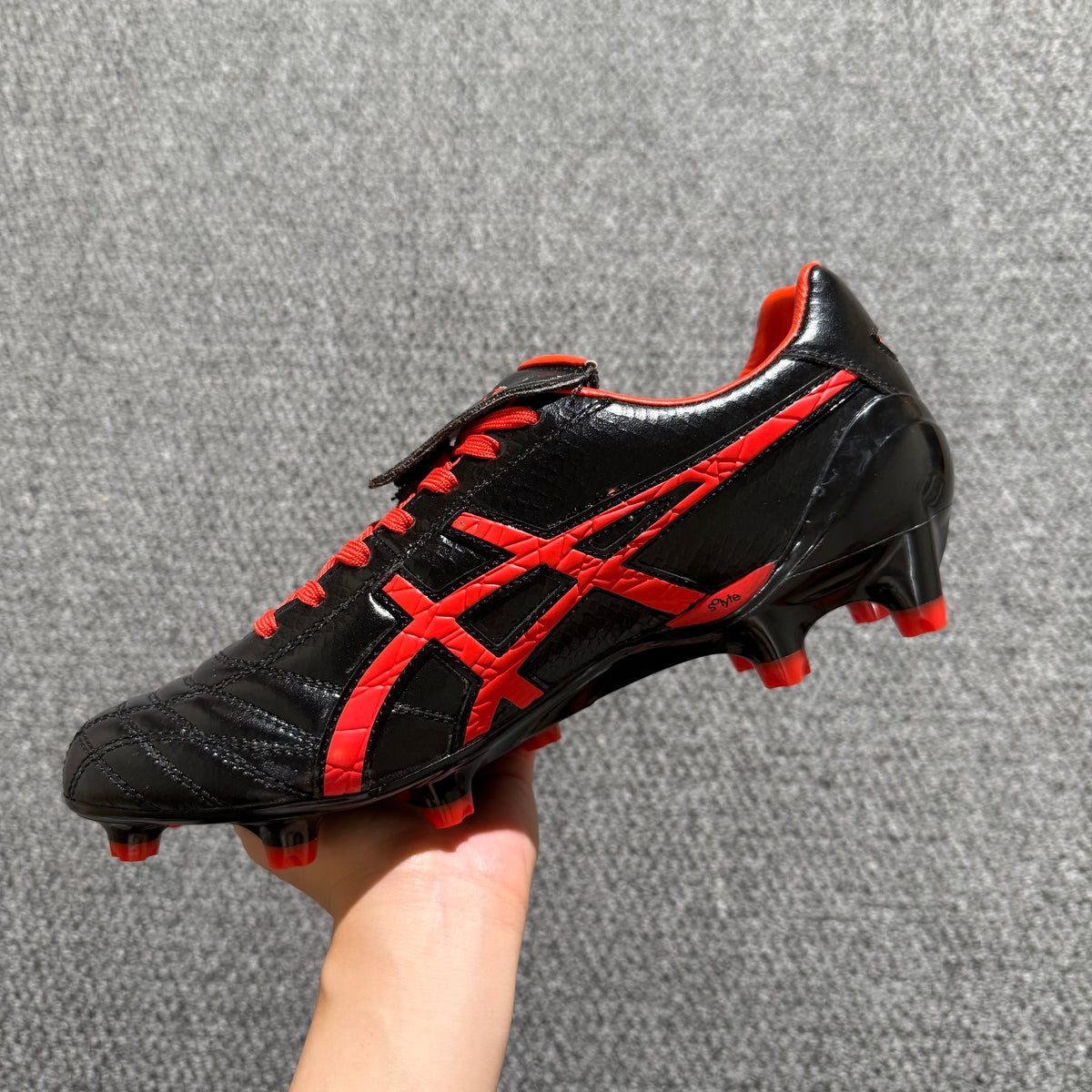 ASICS LETHAL TESTIMONIAL 4