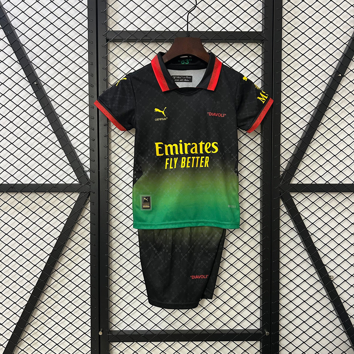 MILAN X OFF WHITE kid kit