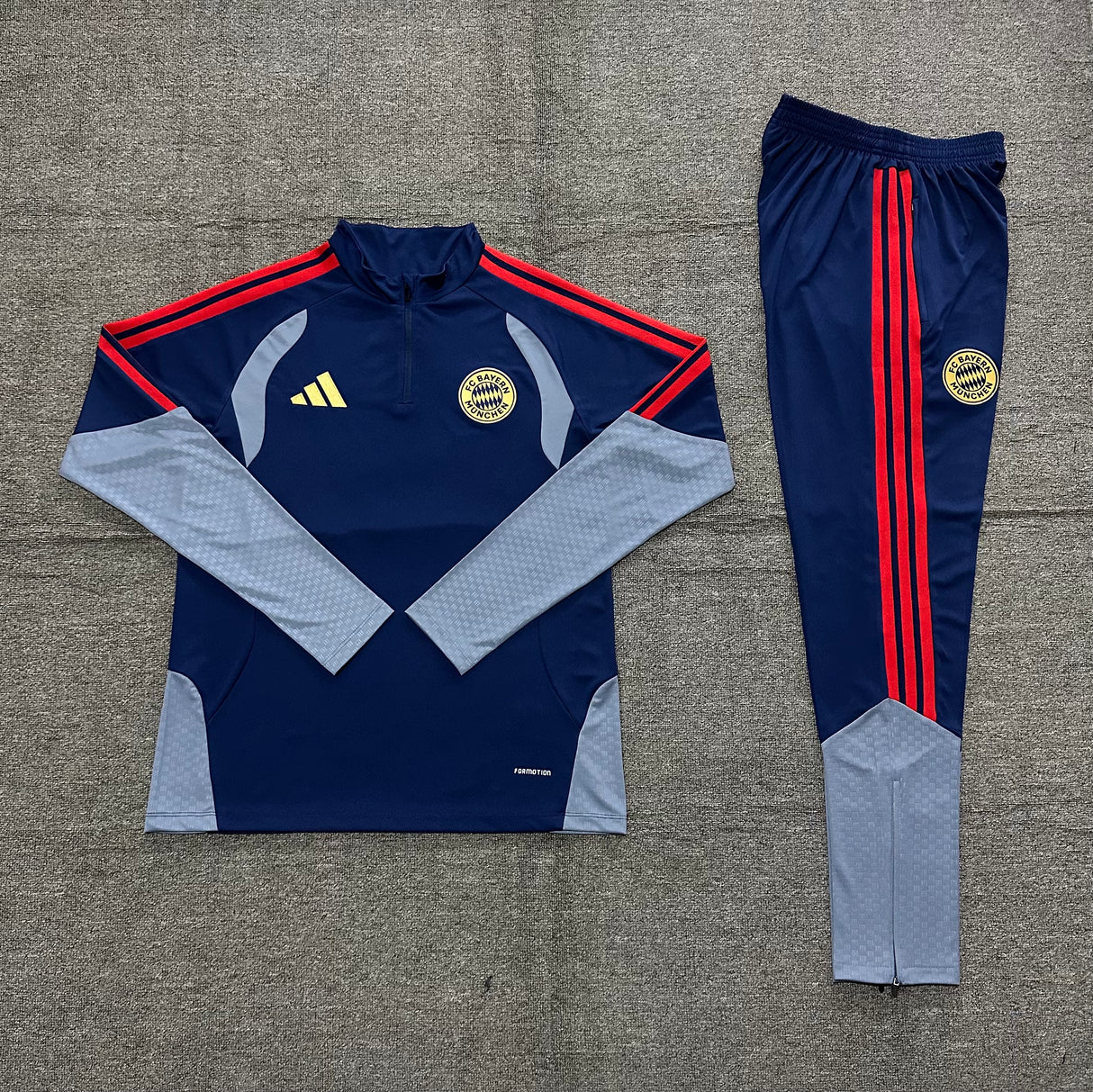 Bayern Monaco 2026/27 Tracksuit Kids