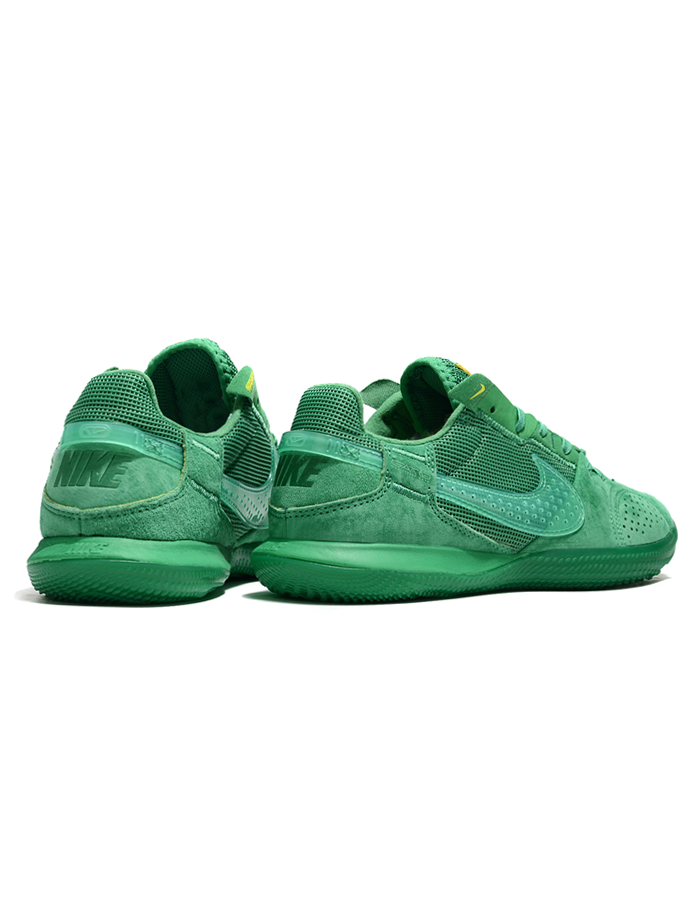 Nike SB Gato