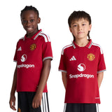 MANCHESTER UNITED 26/27 HOME KIDS KIT
