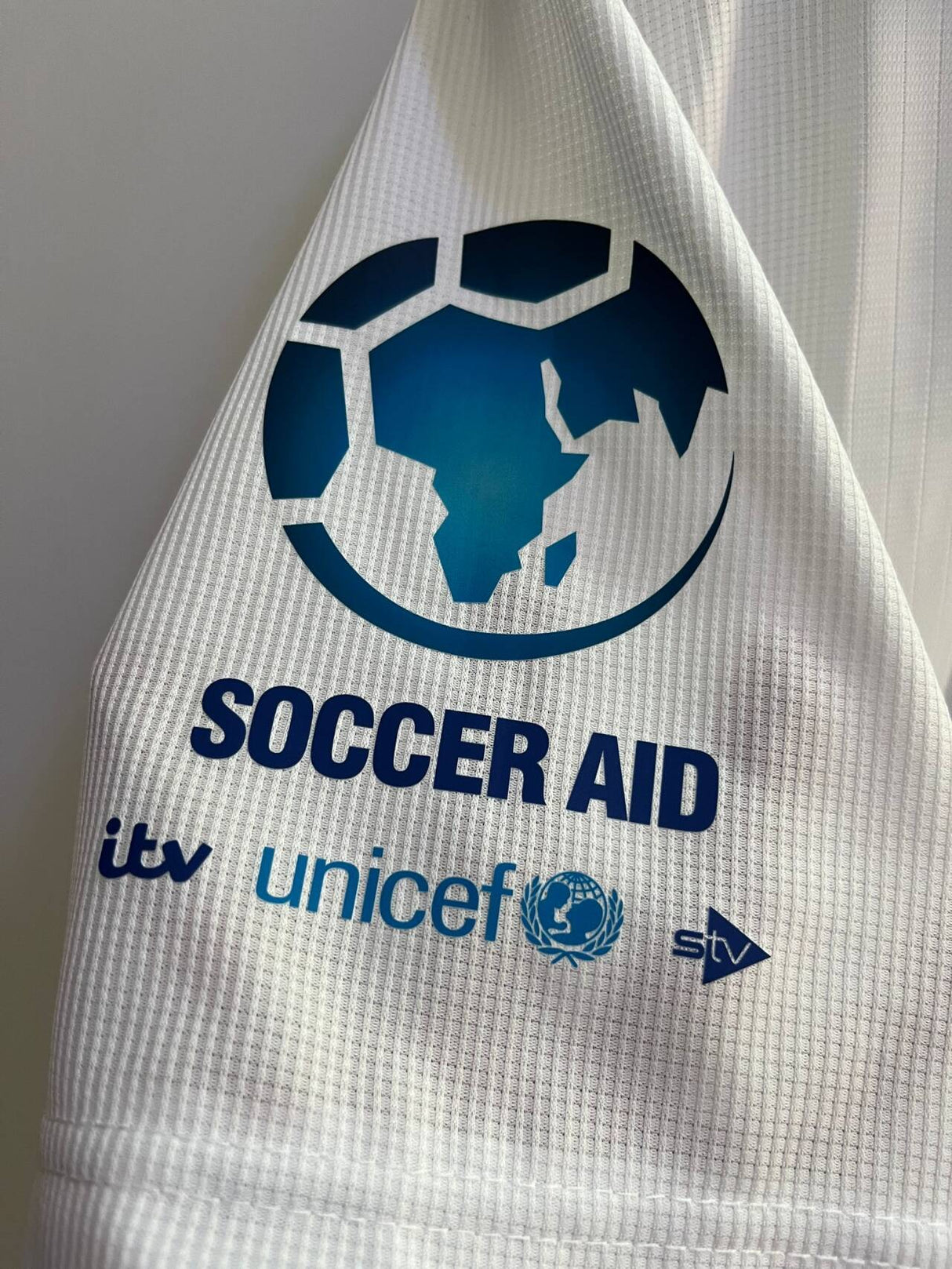 JOSEPH COLE SOCCER AID 2023-24 (Engl)