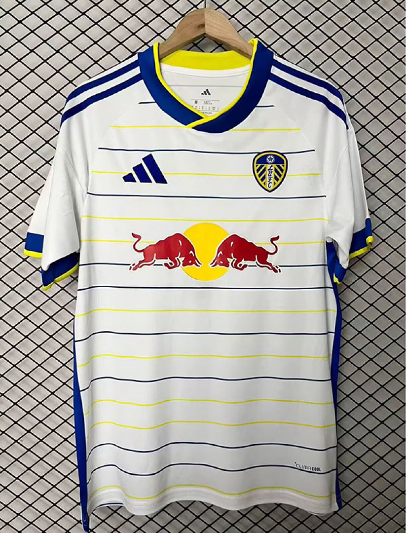 LEEDS UNITED 2026/27 HJEMMEBANETRØJE