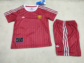 MANCHESTER UNITED 2026/27 SPECIAL EDITION KIT KIDS - Red