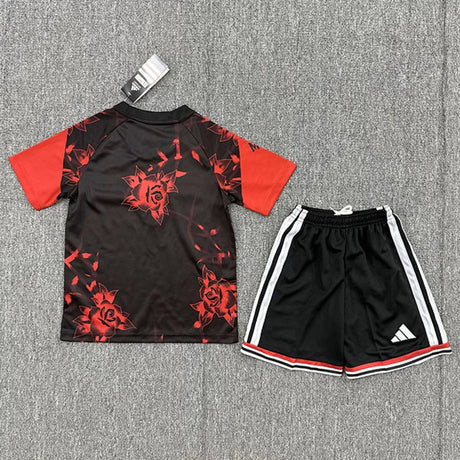 MANCHESTER UNITED 2026/27 ÉDITION SPÉCIALE KIT ENFANT - Red Devils