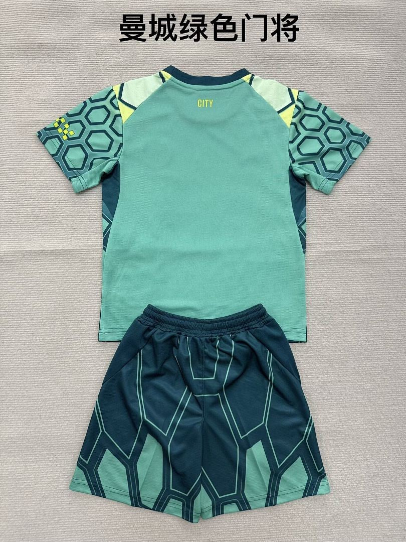 MANCHESTER CITY 2026/27 GOALKEEPER KIT KIDS - Green