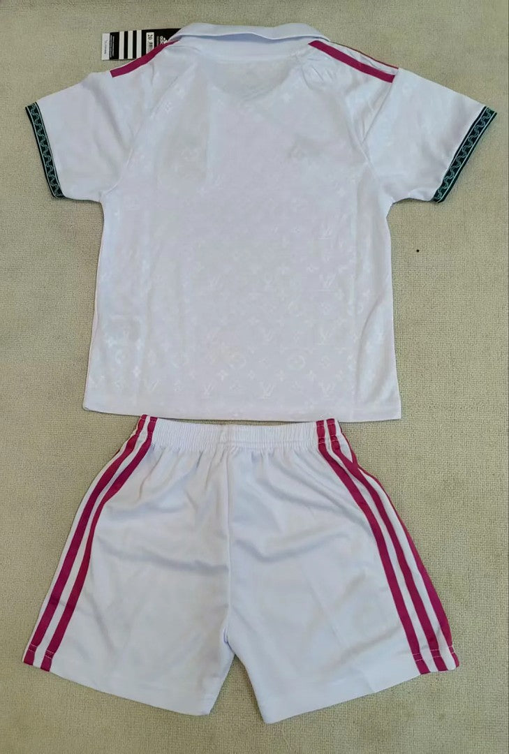 REAL MADRID 2026/27 SPECIAL EDITION KIT KIDS