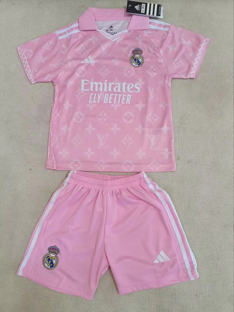 REAL MADRID 2026/27 SPECIAL EDITION KIT KIDS - Pink, LV Version