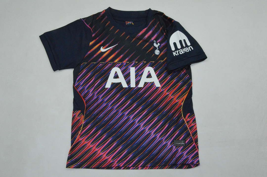 TOTTENHAM HOTSPUR 2026/27 BORTEDRAKTSETT BARN