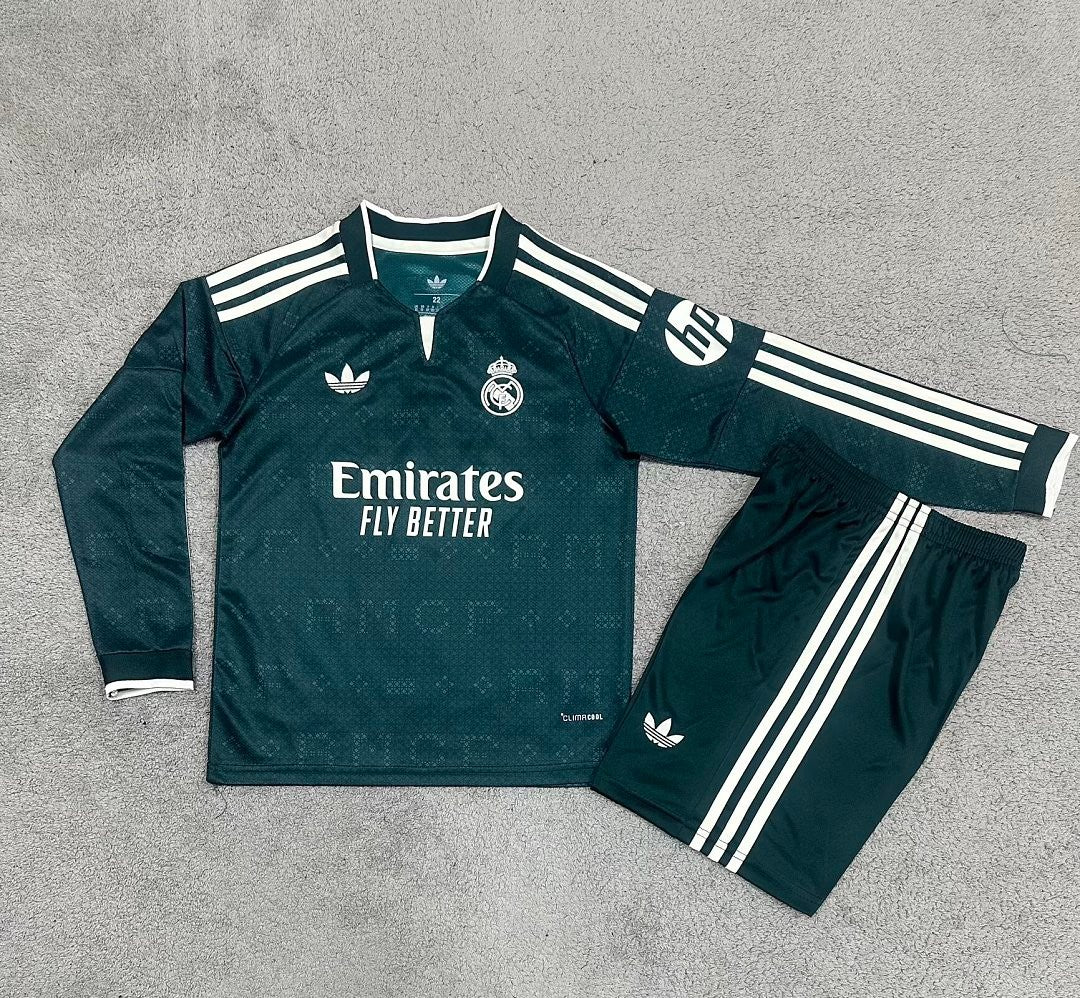 REAL MADRID 2026/27 KIT EXTÉRIEUR ENFANT - Vert, Manches longues