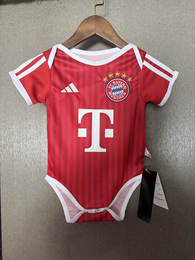 BAYERN MUNICH 2026/27 BABY BODY - Home