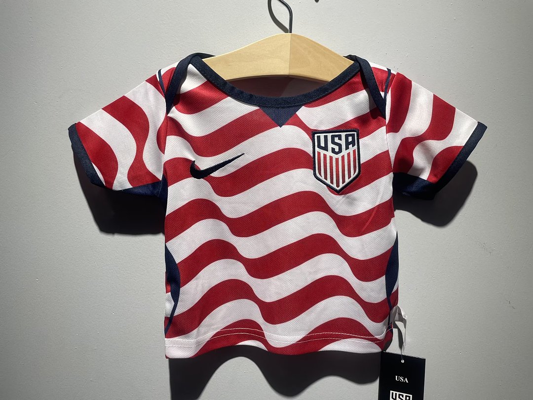 USA 2026 BABY BODY - Away