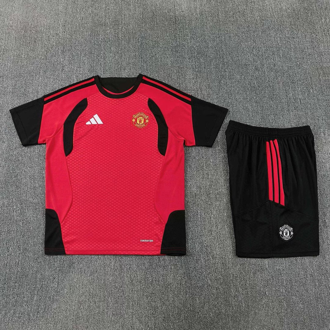 MANCHESTER UNITED 2026/27 KIDS TRAINING KIT SHIRT + SHORT - Red/Black