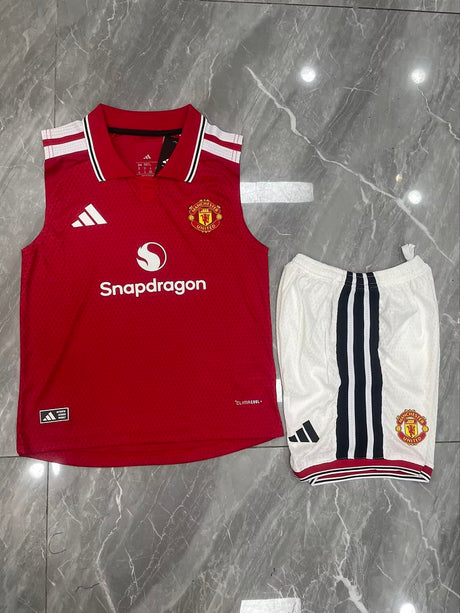 MANCHESTER UNITED 2026/27 KIDS TANK TOP + SHORTS - Home