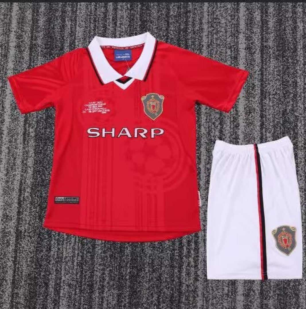 MANCHESTER UNITED RETRO KIT KIDS - Red/White