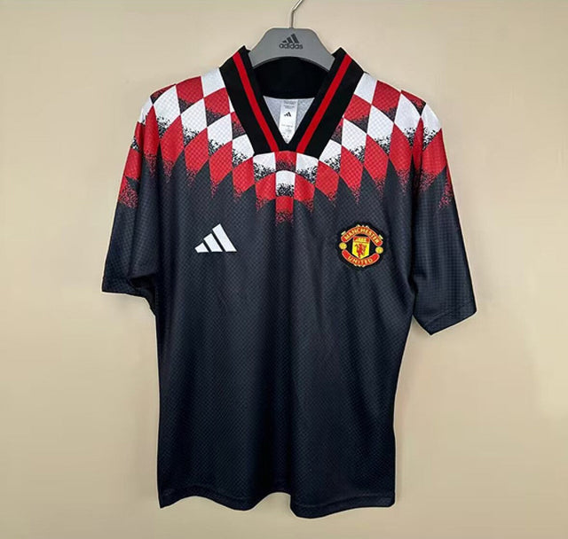 MANCHESTER UNITED 2026/27 PRE-MATCH JERSEY - Navy
