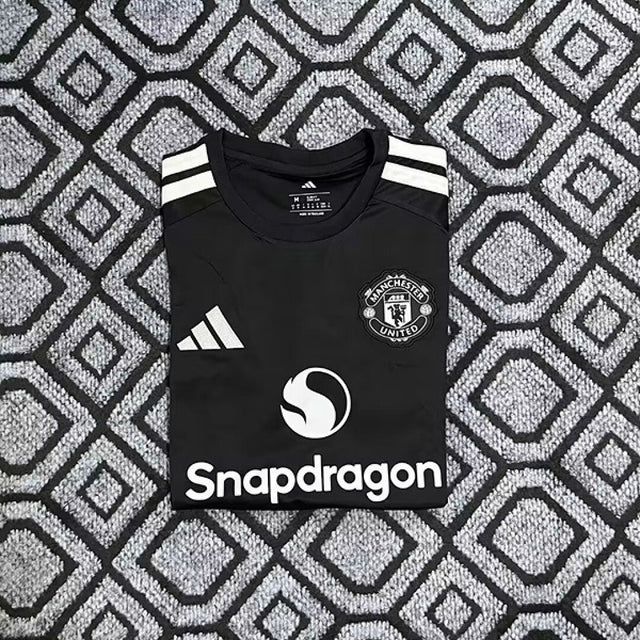 MANCHESTER UNITED 2026/27 GOALKEEPER JERSEY - Black