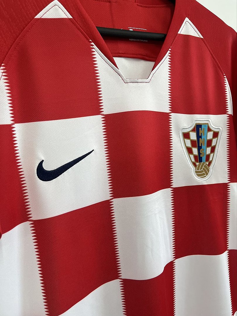 CROATIA 2018 HOME RETRO JERSEY