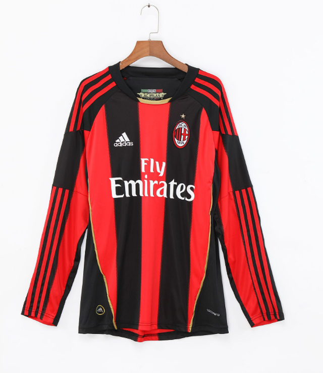 AC MILAN 2010/11 HOME LONG SLEEVE RETRO JERSEY